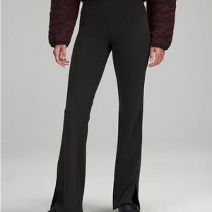 Lululemon flare pants black size 6 31 inch inseam